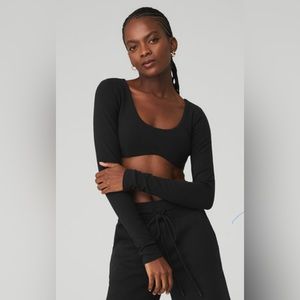 Alo Yoga Ribbed Defined Long Sleeve Bra/Crop Top